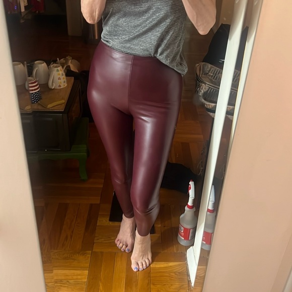 Aqua Vegan Leather Leggins - Picture 2 of 4